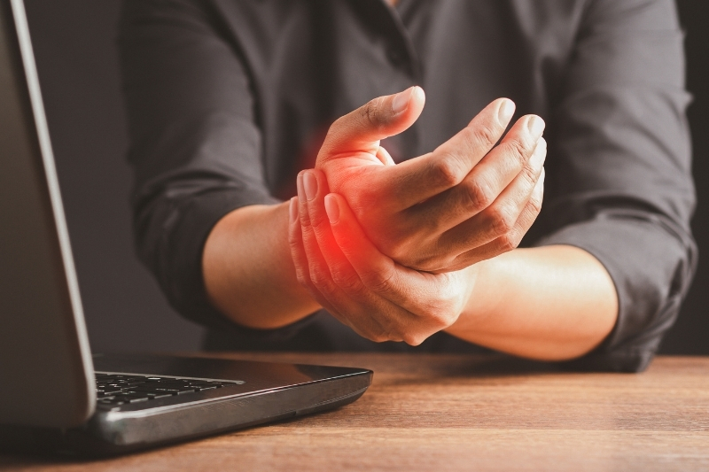 Wrist Pain From Snow Shoveling